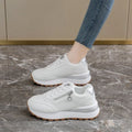 zapatos blancos